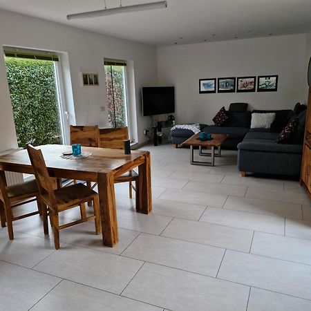Ferienhaus An Der Brunnenaue 4 Sterne, E-Ladestation Am Haus, Wlan, Netflix, Garten Заґард Екстер'єр фото